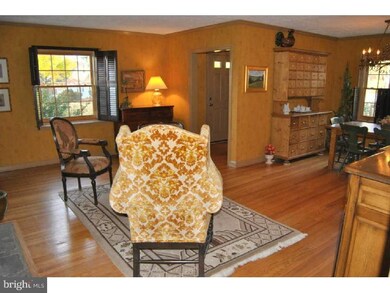 2 E Golf Club Ln, Paoli, PA 19301 - photo 3