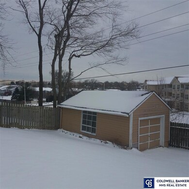 13125 Boyd Cir, Omaha, NE 68164 - photo 7