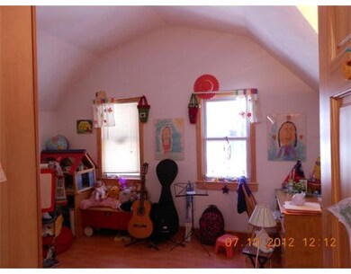 22 Walden St, Cambridge, MA 02140 - photo 4