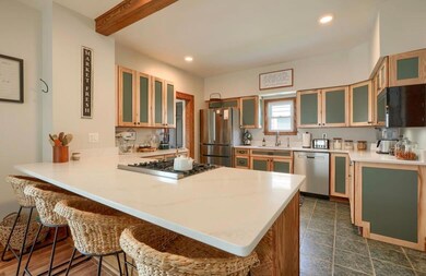 Mulberry kitchen 6