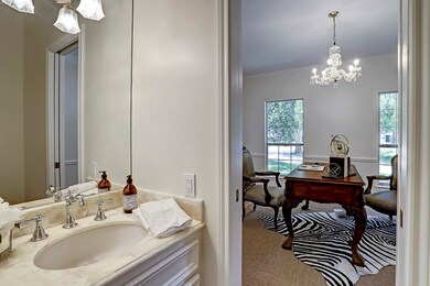 321 Knipp Rd, Houston, TX 77024 - photo 7