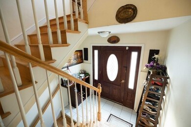 36 Woodford St unit B, Worcester, MA 01604 - photo 3