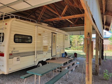 1994 Kit fifth wheel included