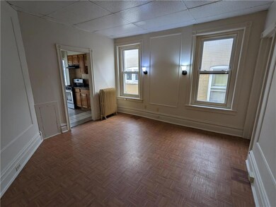 19 S Madison St unit 2, Allentown, PA 18102 - photo 2