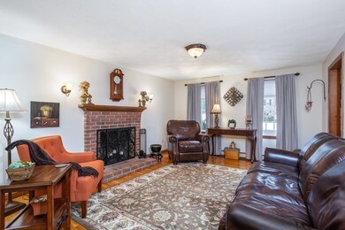 1 Elizabeth Ave, Franklin, MA 02038 - photo 6