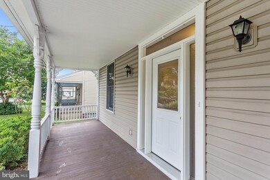 13 Wade Ave, Catonsville, MD 21228 - photo 2