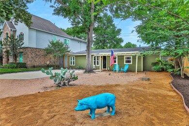 1018 Fisher St, Houston, TX 77018 - photo 5