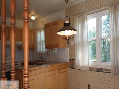 3609 Wedgewood Dr, Lansing, MI 48911 - photo 4