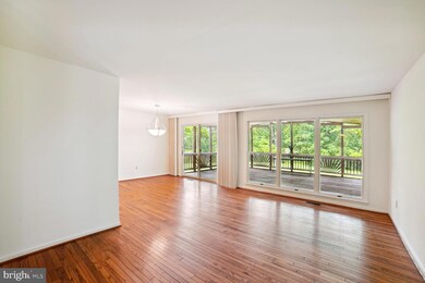 5015 Whetstone Rd, Columbia, MD 21044 - photo 4