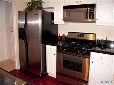 Kitchen includes stainless steel appliances