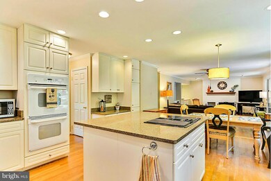 7744 Bridle Path Ln, McLean, VA 22102 - photo 5