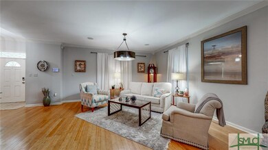 215 W 35th St, Savannah, GA 31401 - photo 6