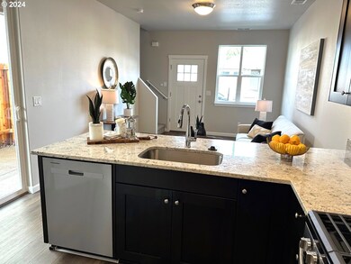 1833 SE Mulberry Ave unit 34, Dallas, OR 97338 - photo 7