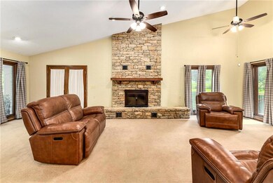 4090 SW Pryor Rd, Lees Summit, MO 64082 - photo 6