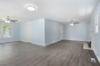 1601 N 5th Ave, Laurel, MS 39440 - photo 5