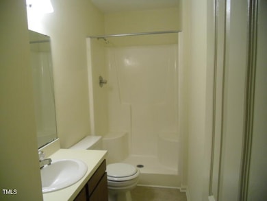 3432A-Old-bathroom