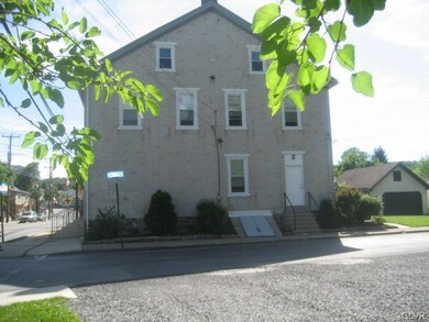 6 Main St, Walnutport, PA 18088 - photo 4