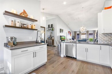 7209 Primrose Ln, Tamarac, FL 33321 - photo 4