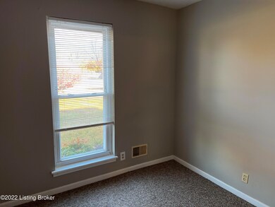 379 Ford Dr, Mount Washington, KY 40047 - photo 5