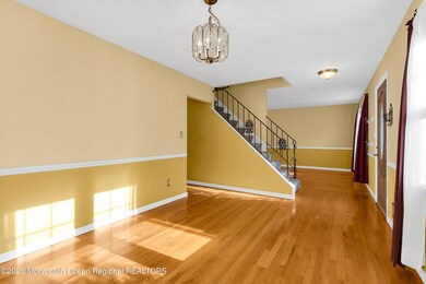 14 Daniel Dr, Matawan, NJ 07747 - photo 6