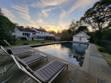 28 Fox Run Rd, Norwalk, CT 06850 - photo 3