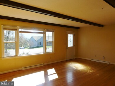 9417 Shenandoah Dr, New Market, VA 22844 - photo 5