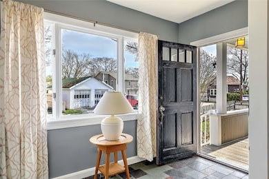 4 Wamsetta Ave, Riverside, RI 02915 - photo 7