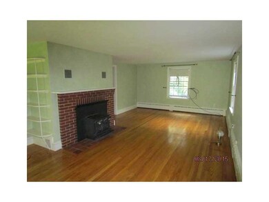 122 Winsor Ave, Johnston, RI 02919 - photo 4