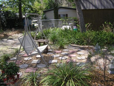 PATIO & SWING