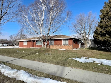 314 W Main St, Brooklyn, WI 53521 - photo 2