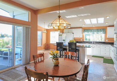 564 Canyon Dr, East Wenatchee, WA 98802 - photo 6