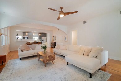 321 Malverne Rd, West Palm Beach, FL 33405 - photo 4