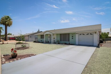 10033 W Palmer Dr Sun City, AZ 85351