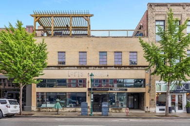 2025_08_August_55_E_Main_St_Unit_204_000