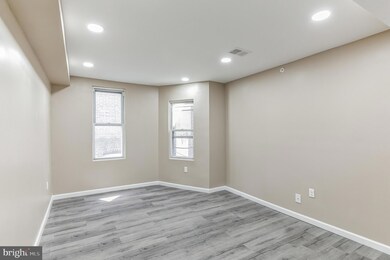 314 Madison St unit 202, Lansdale, PA 19446 - photo 4