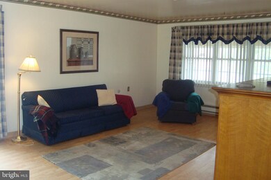 89 Huntington Dr, Southampton, NJ 08088 - photo 6