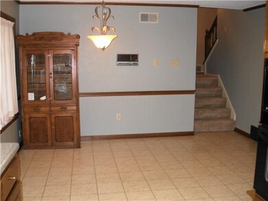 EAT IN KITCHEN AREA