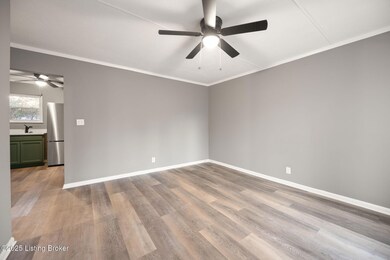 9818 Titan Dr, Louisville, KY 40229 - photo 7