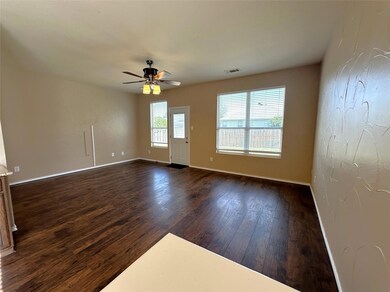 2704 Bissonet Dr, Denton, TX 76210 - photo 4