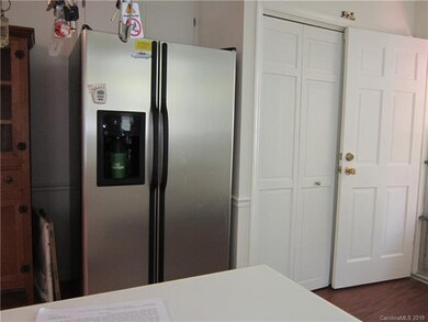 143 E Edison Dr, Statesville, NC 28625 - photo 5