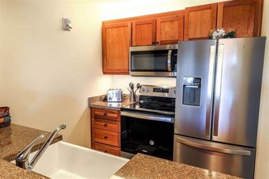 614/616 Qtr I Adams House, Ludlow, VT 05149 - photo 4