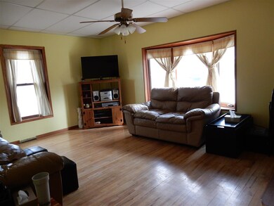 204 Railroad St, Brooklyn, WI 53521 - photo 3