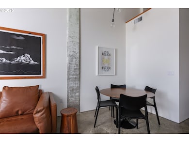 314 Columbia St, Hood River, OR 97031 - photo 7