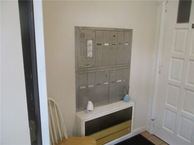 7 Apple Valley Pkwy unit 4, Greenville, RI 02828 - photo 5