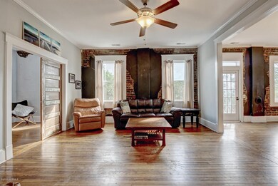 701 N 4th St 4 Wilmington NC-large-003-0
