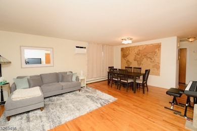 55 Rock Rd, Hawthorne, NJ 07506 - photo 5