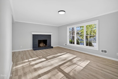 145 Seeley St, Schenectady, NY 12302 - photo 3