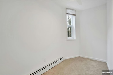 811 Montgomery St unit 201, Jersey City, NJ 07306 - photo 4