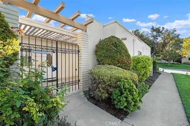 2325 Via Mariposa W unit C, Laguna Woods, CA 92637 - photo 3