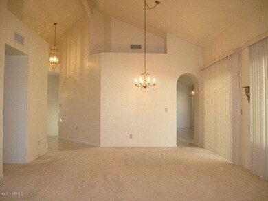 FORMAL LIVING / DINING